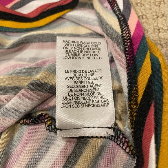 🔆3/$25🔆 Love, Fire Striped Sleeveless Tunic Size L - Picture 7 of 7